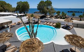 Nissia Apartments Santorini 2*